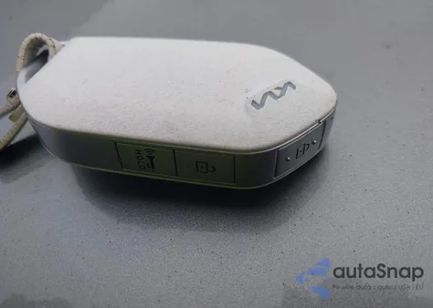 2025 Kia Ev6 Light Long Range z USA, uszkodzony, nr VIN 5XYC34JA4SG008571